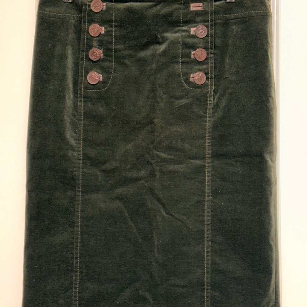 Gucci Dark Green Velvet M Pencil Skirt with Leather Button Detail